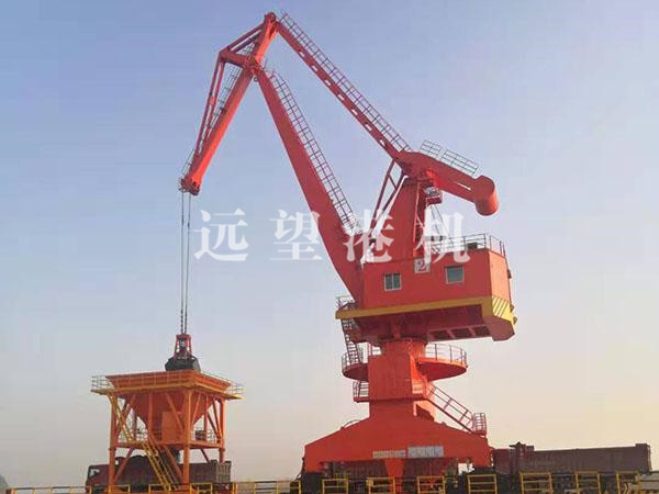 門座（zuò）式砂石起重機